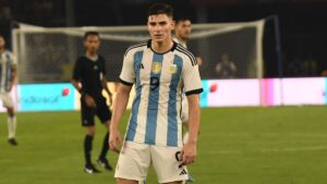 Julian Alvarez playing football for Argentina